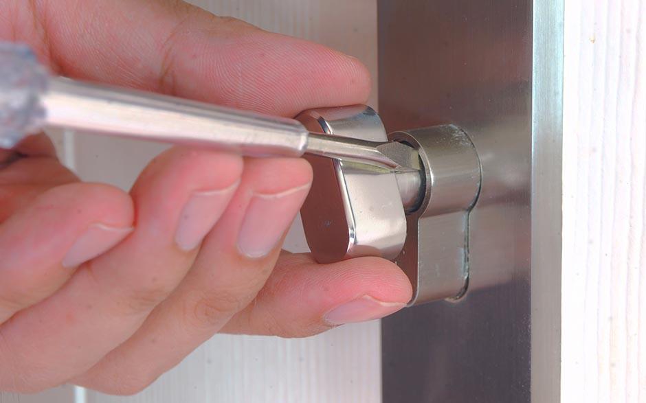 comment ouvrir une porte blindée claquée Levallois-Perret